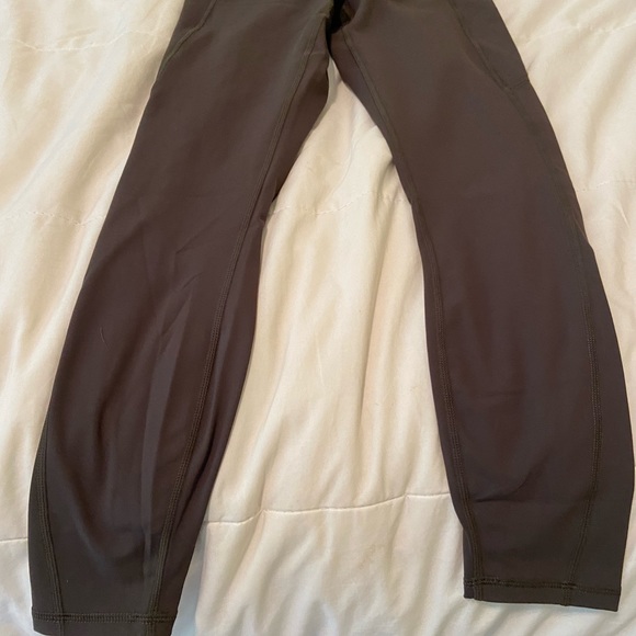 NWT Fabletics PureLuxe leggings! Size XS - Picture 2 of 7